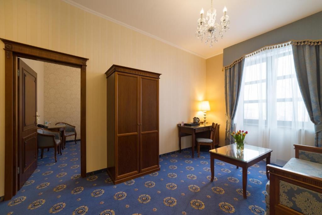 Отель Hotel Jarosław Ярослав-50